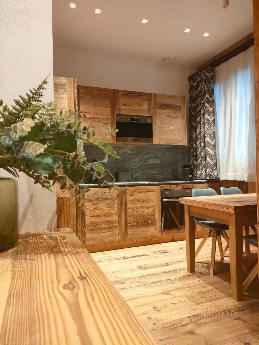 Fior Di Roccia Apartments- In Centro Cervinia, Sauna Privata, Matterhorn Dream Breuil-Cervinia Ngoại thất bức ảnh