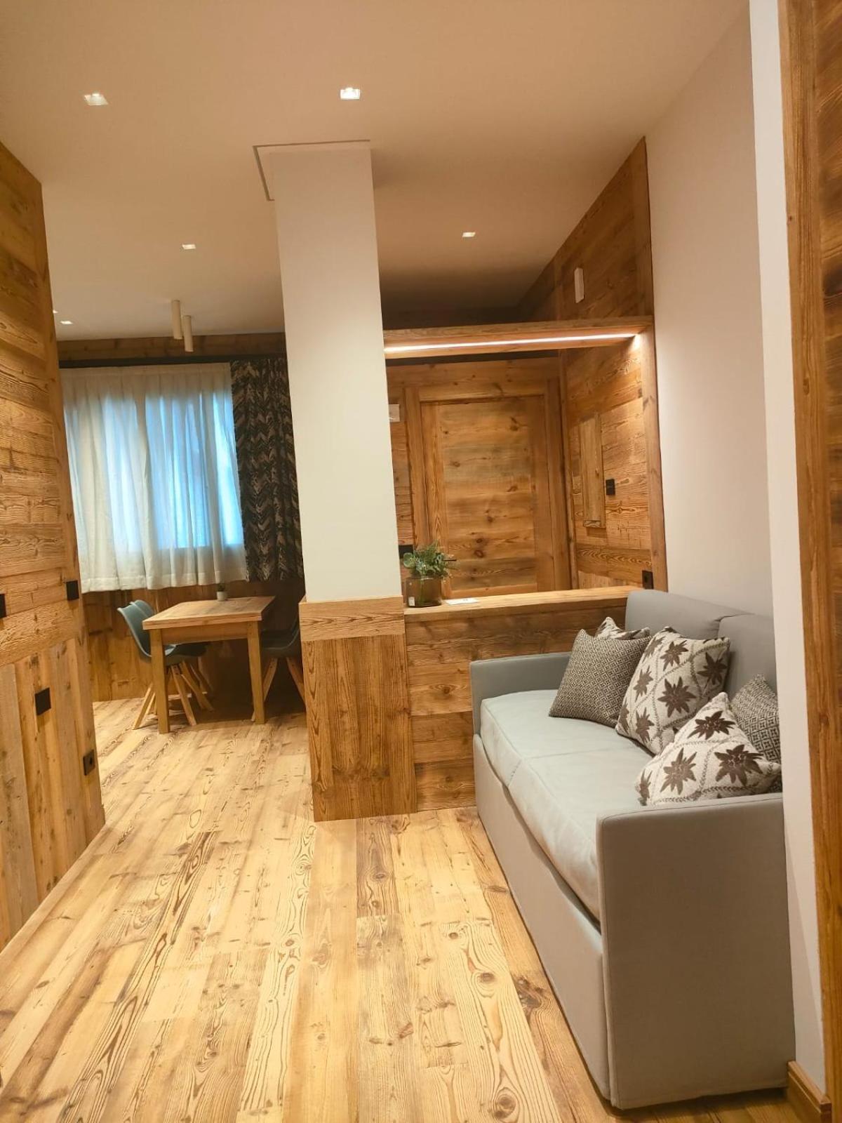 Fior Di Roccia Apartments- In Centro Cervinia, Sauna Privata, Matterhorn Dream Breuil-Cervinia Ngoại thất bức ảnh