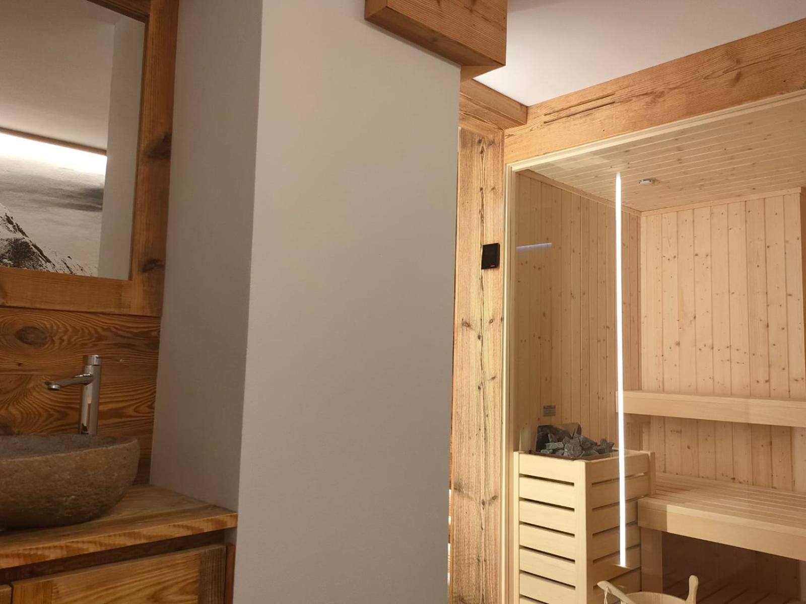 Fior Di Roccia Apartments- In Centro Cervinia, Sauna Privata, Matterhorn Dream Breuil-Cervinia Ngoại thất bức ảnh