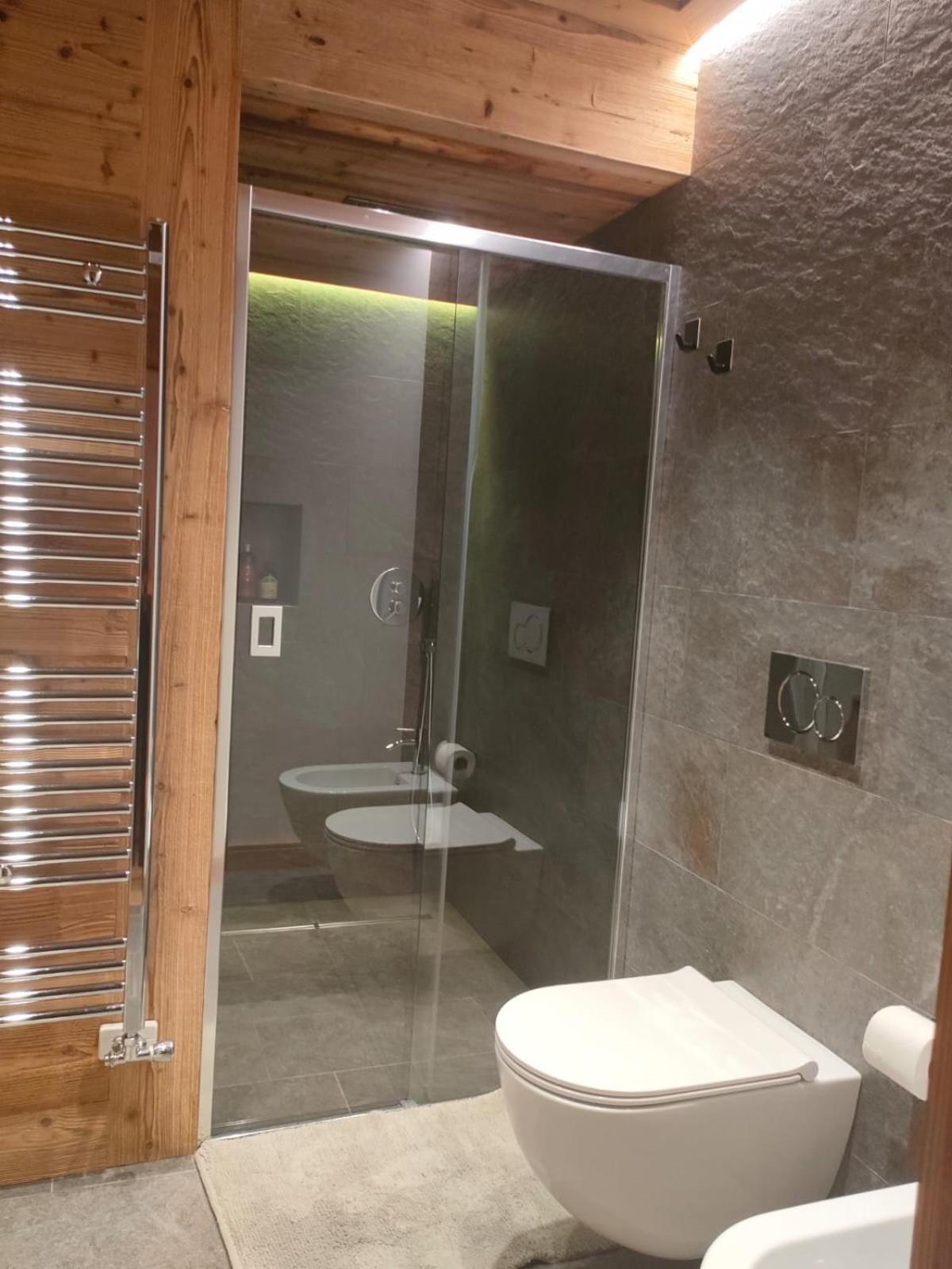 Fior Di Roccia Apartments- In Centro Cervinia, Sauna Privata, Matterhorn Dream Breuil-Cervinia Ngoại thất bức ảnh