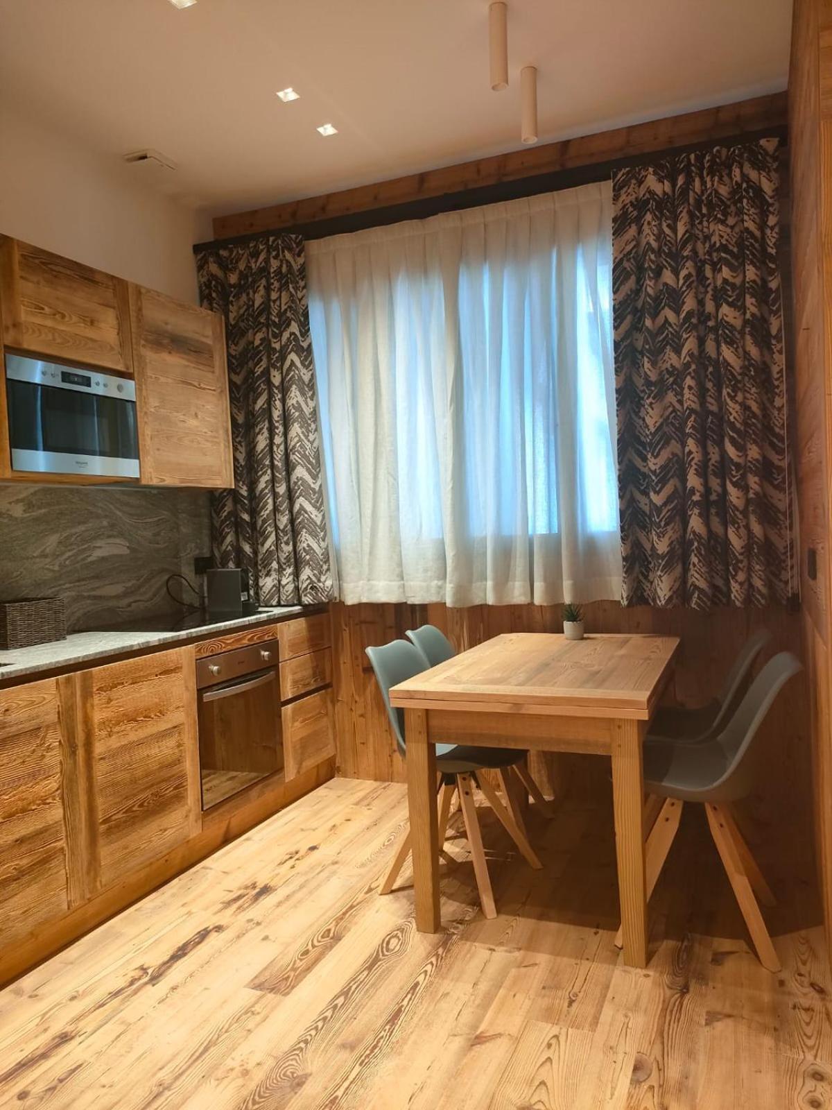 Fior Di Roccia Apartments- In Centro Cervinia, Sauna Privata, Matterhorn Dream Breuil-Cervinia Ngoại thất bức ảnh